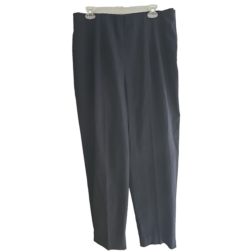 Briggs New York Black Pinstripe Straight Leg Career‎ Casual Pants Womans Size 18